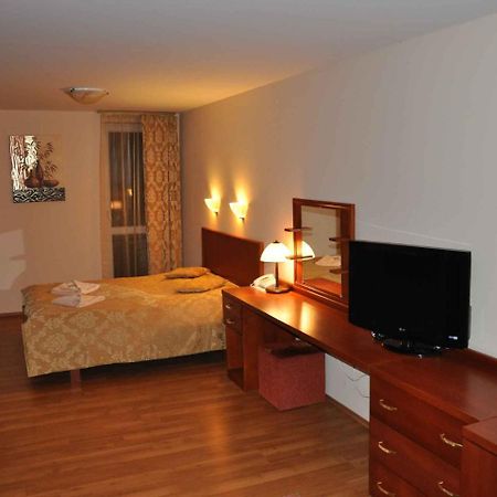 Hotel Pramen - Sivek Hotels Дудинце Екстериор снимка