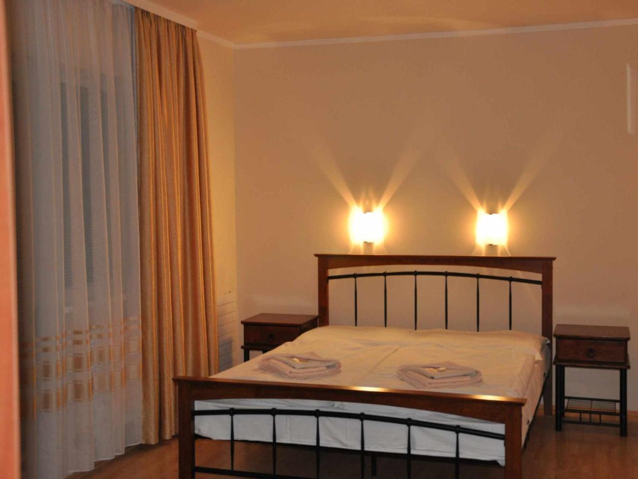 Hotel Pramen - Sivek Hotels Дудинце Екстериор снимка
